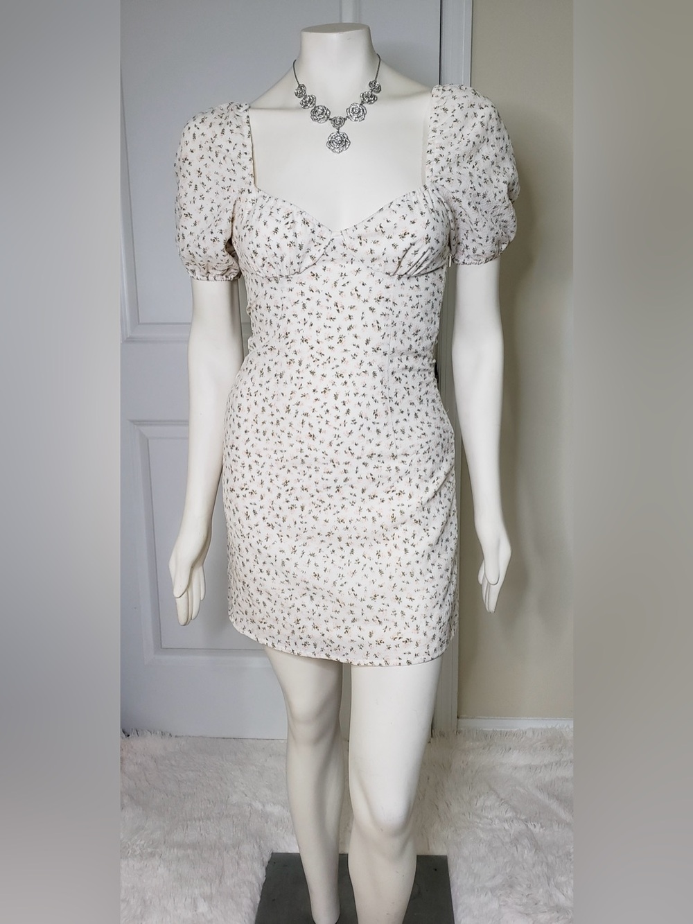 Divided Cream Floral Puff-Sleeve Mini Dress Size XSmall